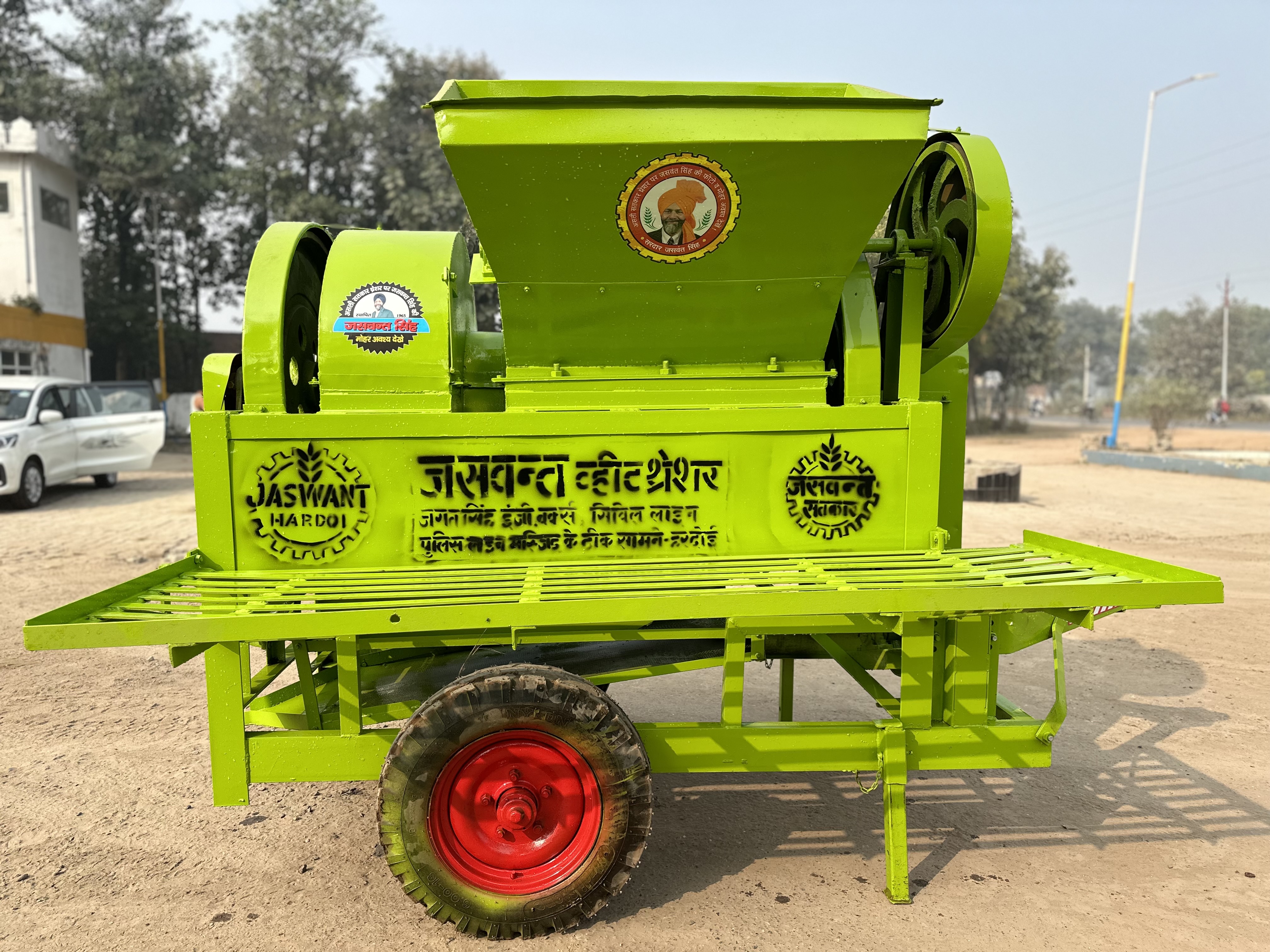 Jaswant Wheat Thresher Hawa Dhawa Model